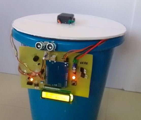 Smart dustbin with sensor