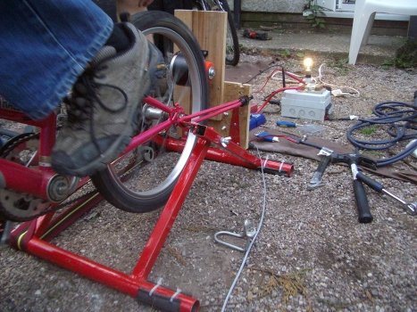 Pedal-operated generator for lighting